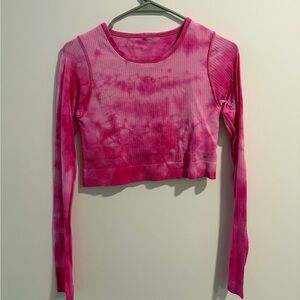 Lululemon pink dye cropped long sleeve